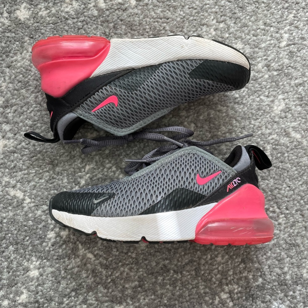 Nike Air Max 270. Little Girl Size 11.